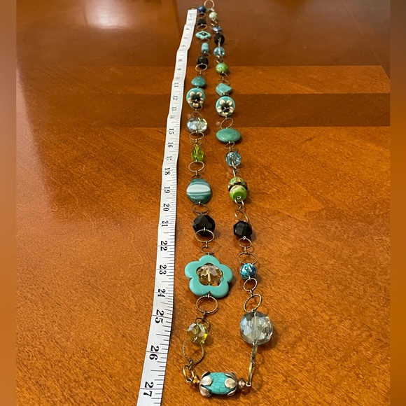 Sweet Romance Long Necklace - Picture 8 of 17